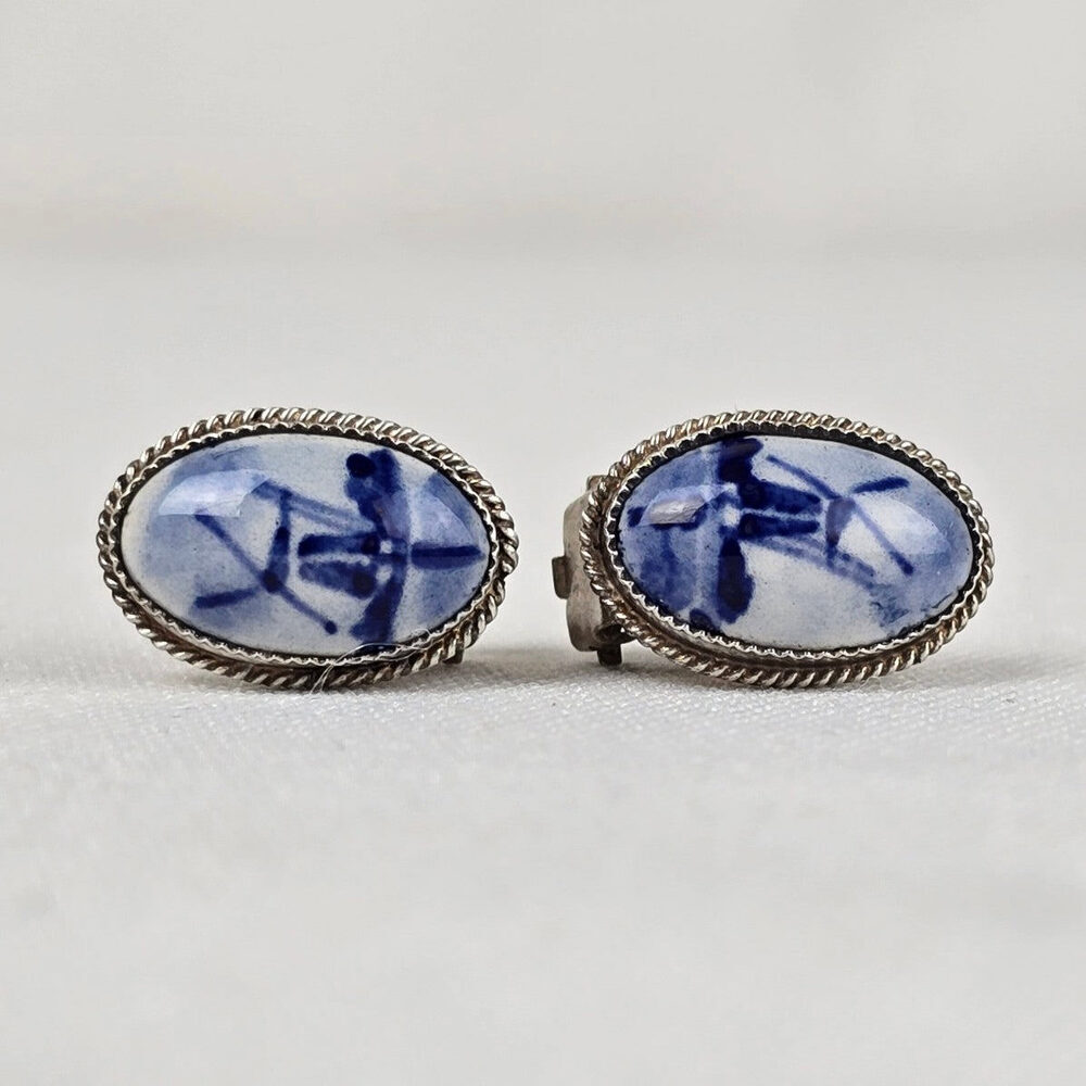 Vintage Delft Holland Windmill Ceramic Blue 835 Sterling Silver Clip On Earrings